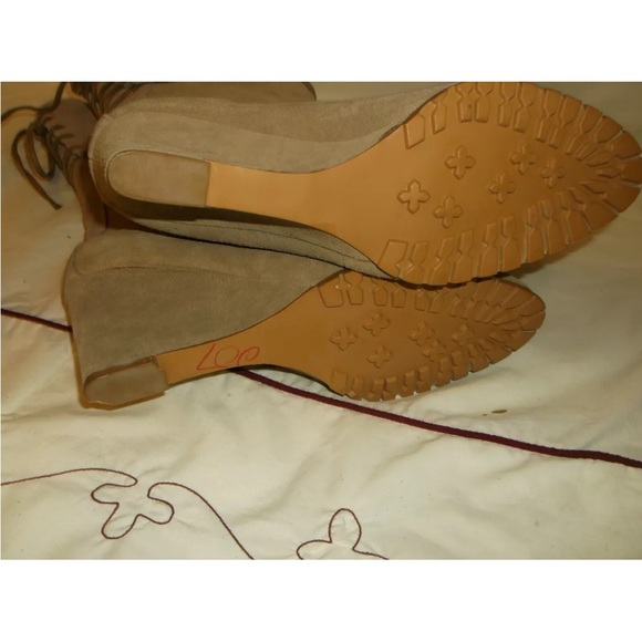 Colin Stuart Tan Suede Leather Slip ON Back Laced Wedge Boot 7.5 M NEW DISPLAY - Picture 3 of 8